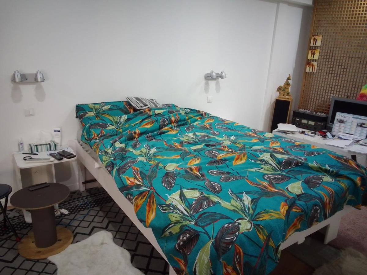 Chambre Chez L'Habitant Saint-Pierre-le-Moûtier Kültér fotó