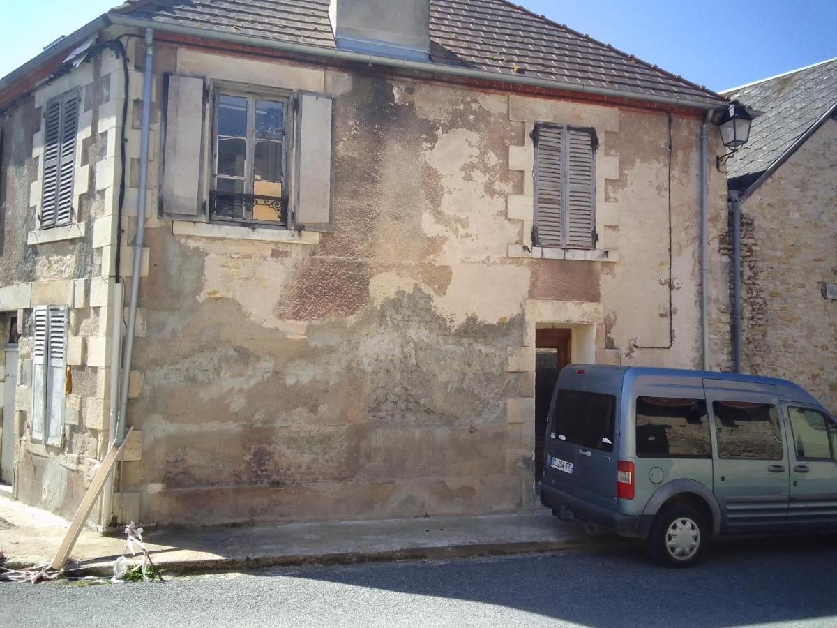 Chambre Chez L'Habitant Saint-Pierre-le-Moûtier Kültér fotó